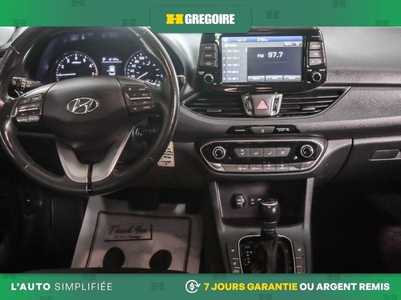 2020 Hyundai Elantra Red Saint-Eustache - photo #24