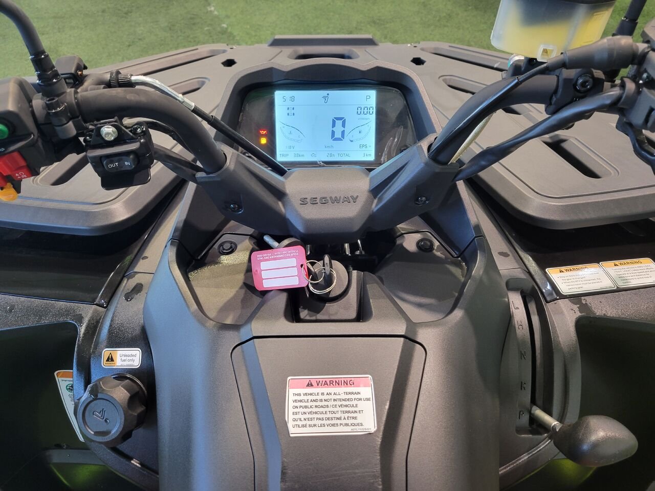 2023 Segway Snarler Black  - photo #13