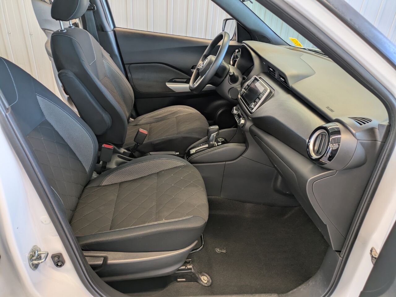 2018 Nissan Kicks White Gatineau - photo #14