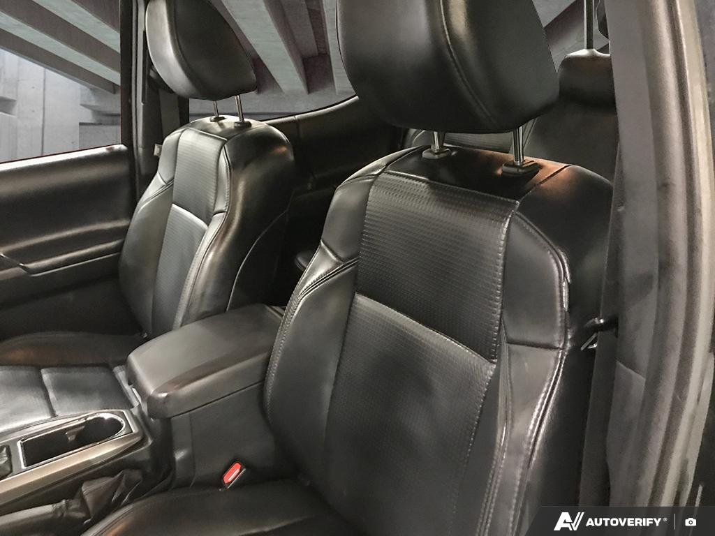 2019 Toyota Tacoma 2600804A | Limited Black Edmonton - photo #19