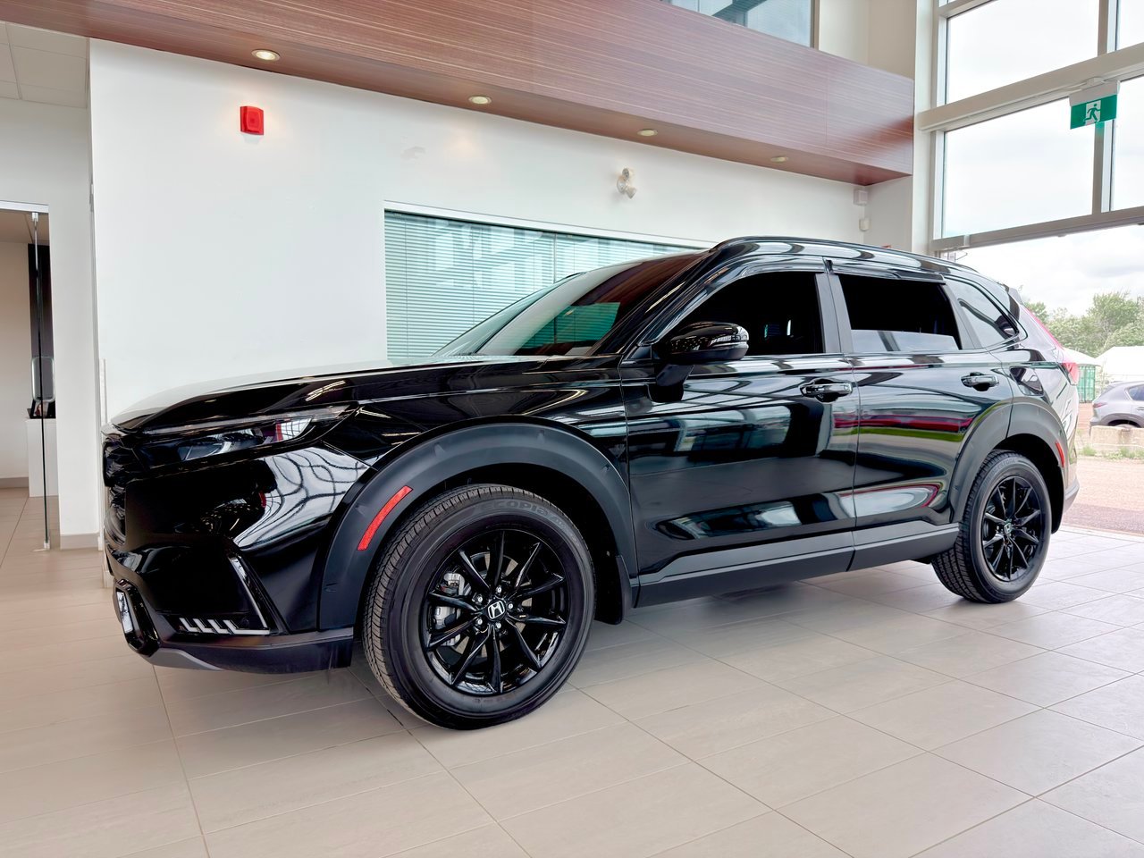 2026 Honda CR-V Hybrid Black Notre-Dame-des-Prairies - photo #3