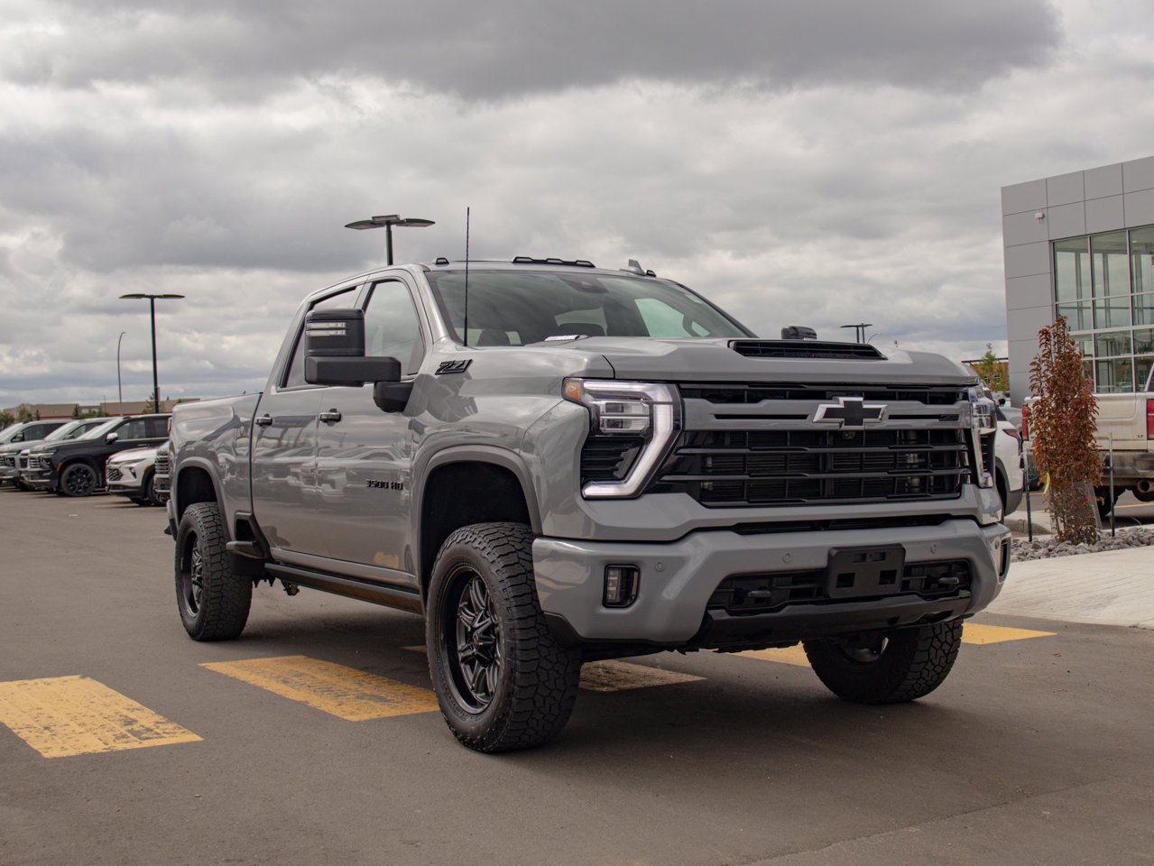 2024 Chevrolet Silverado 3500HD 4WD Crew Cab 159 LTZ Grey Sherwood Park - photo #13