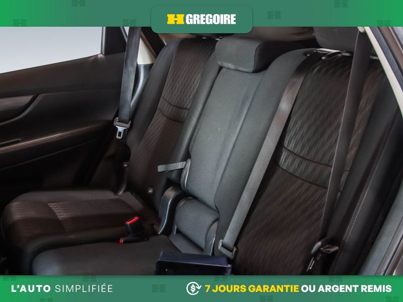 2020 Nissan Rogue Grey Saint-Eustache - photo #22