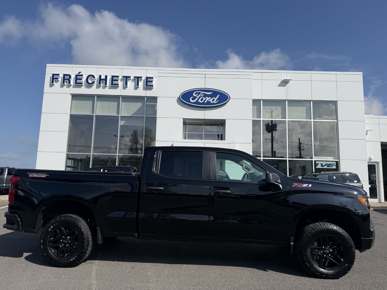 CHEVROLET SILVERADO 2024 Noir Montmagny - photo #1