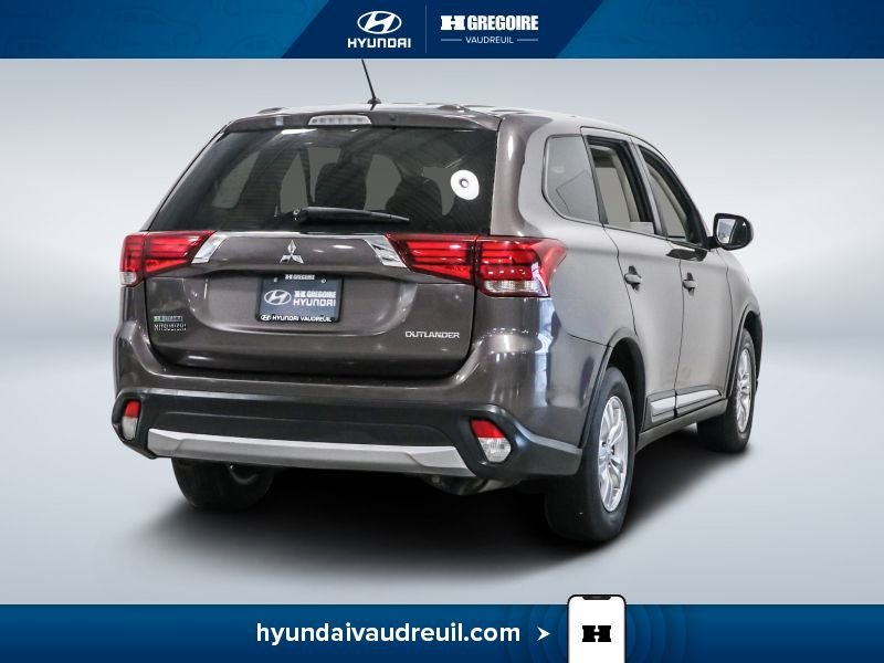 Mitsubishi Outlander YW141 | 2WD 4dr ES 2016 Brun Laval - photo #10