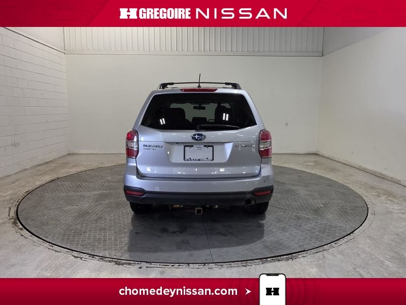 Subaru Forester CA7240 | Manuelle * Bluetooth * Bancs Chauffants * 2015 Argent Laval - photo #7