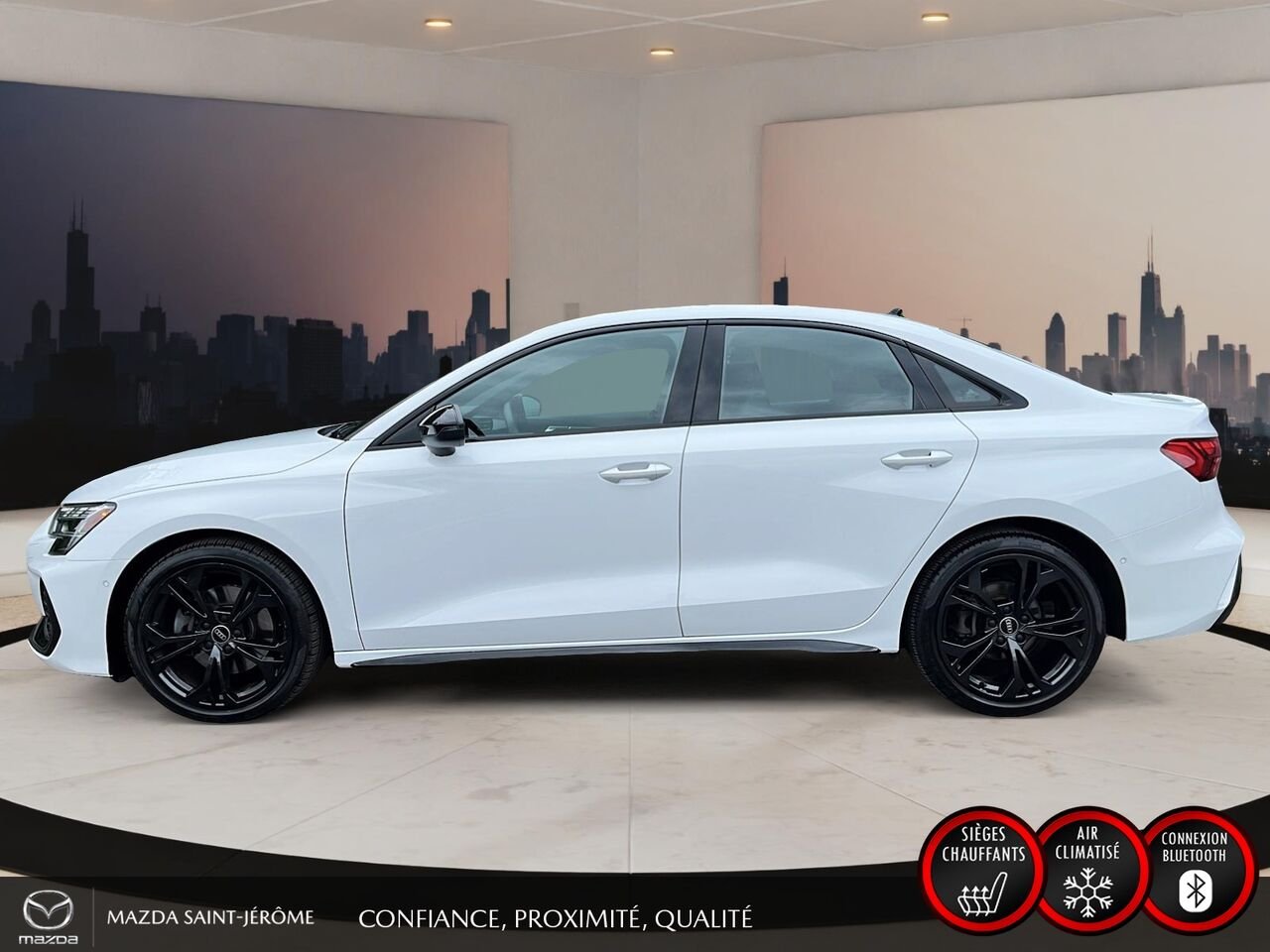 Audi A3 berline Technik 40 TFSI quattro | TOIT OUVRANT | MAGS NOIR | 2025 Blanc Saint-Jérôme - photo #9