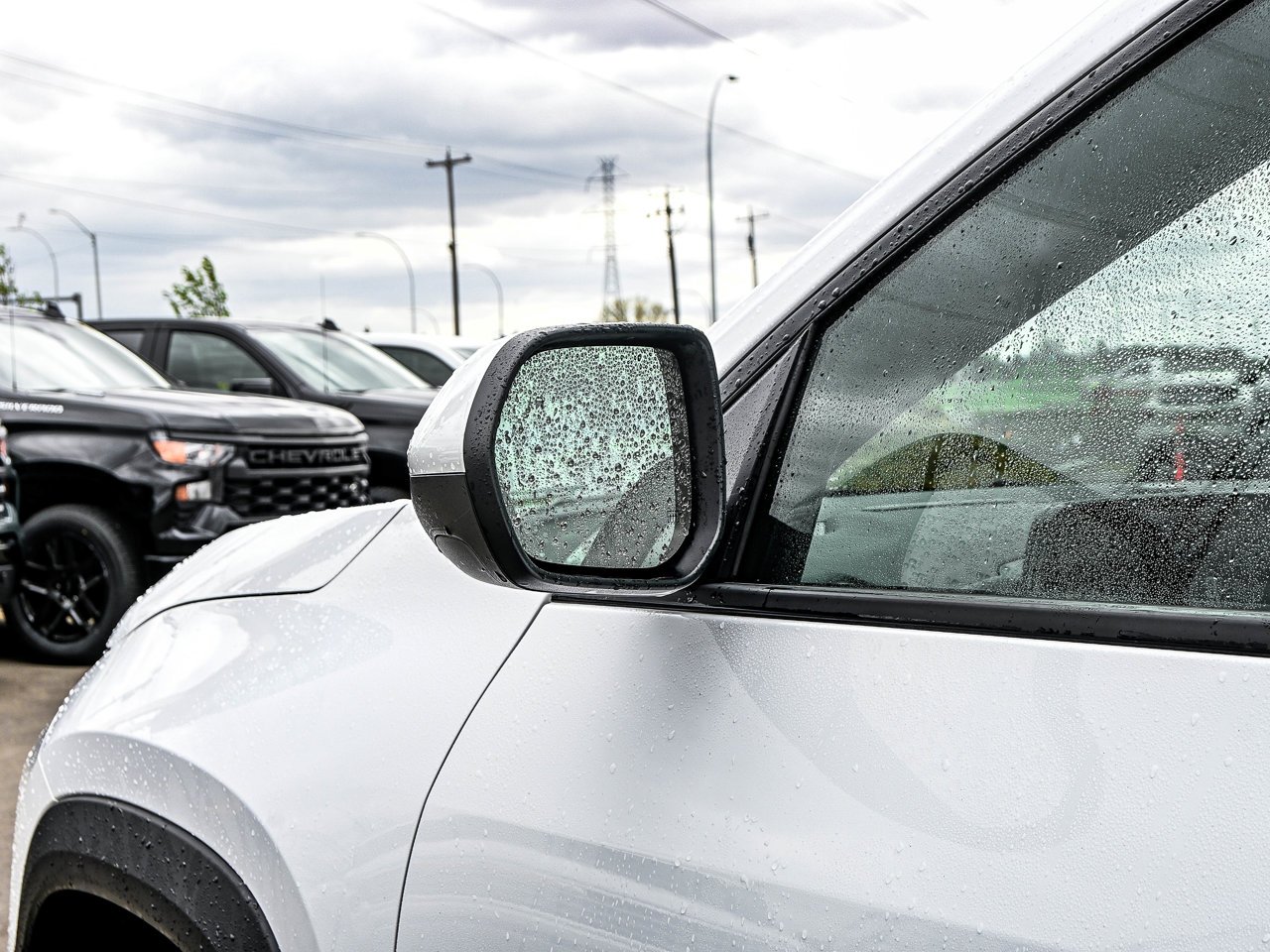 2026 Chevrolet Equinox AWD 4dr LT w/2LT White Sherwood Park - photo #6
