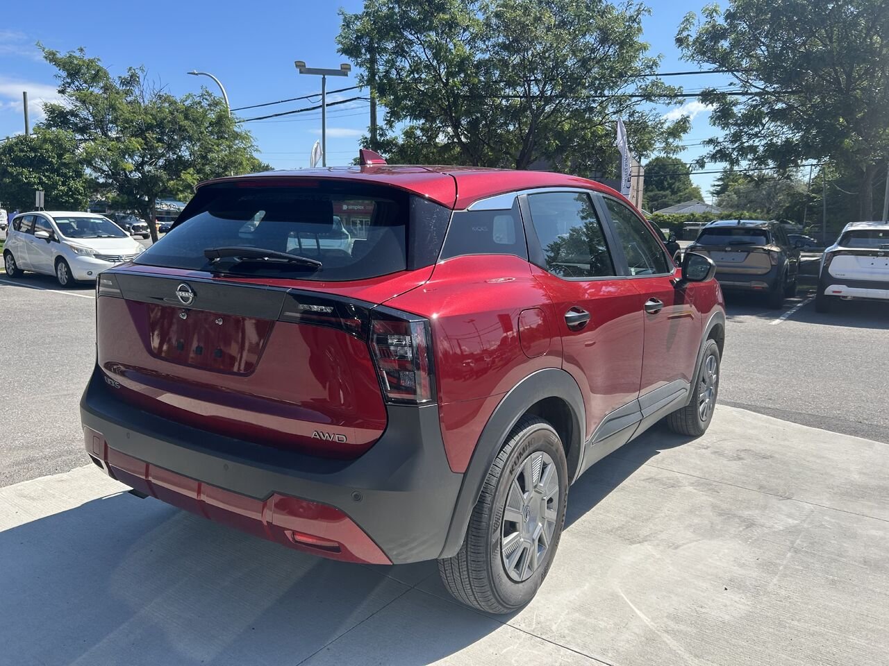 2025 Nissan Kicks Red Châteauguay - photo #5