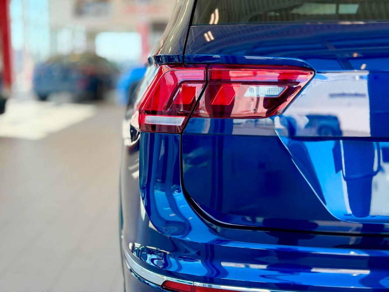 Volkswagen Tiguan 2024 Bleu Notre-Dame-des-Prairies - photo #14
