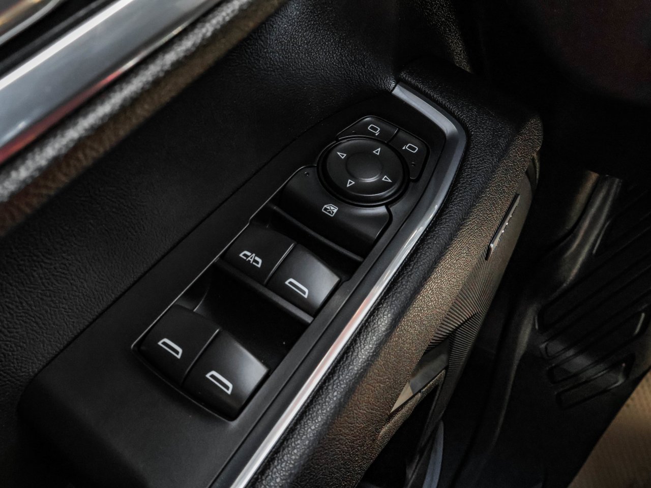 2026 GMC Sierra 1500 4WD Crew Cab 157 Elevation Grey Sherwood Park - photo #19