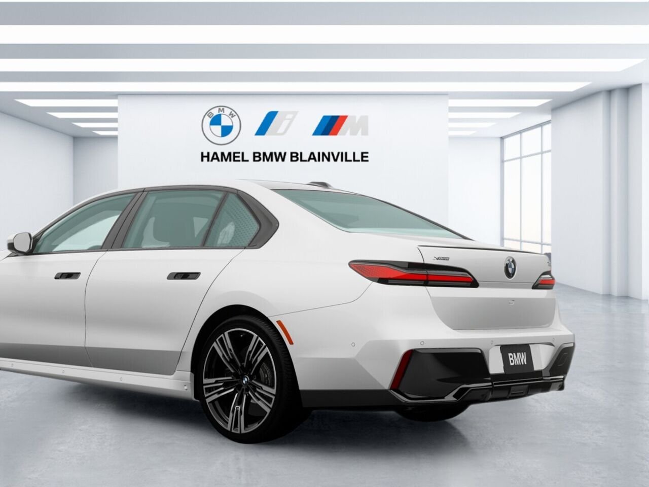 2026 BMW 7 Series 760i xDrive Alpine White Blainville - photo #1
