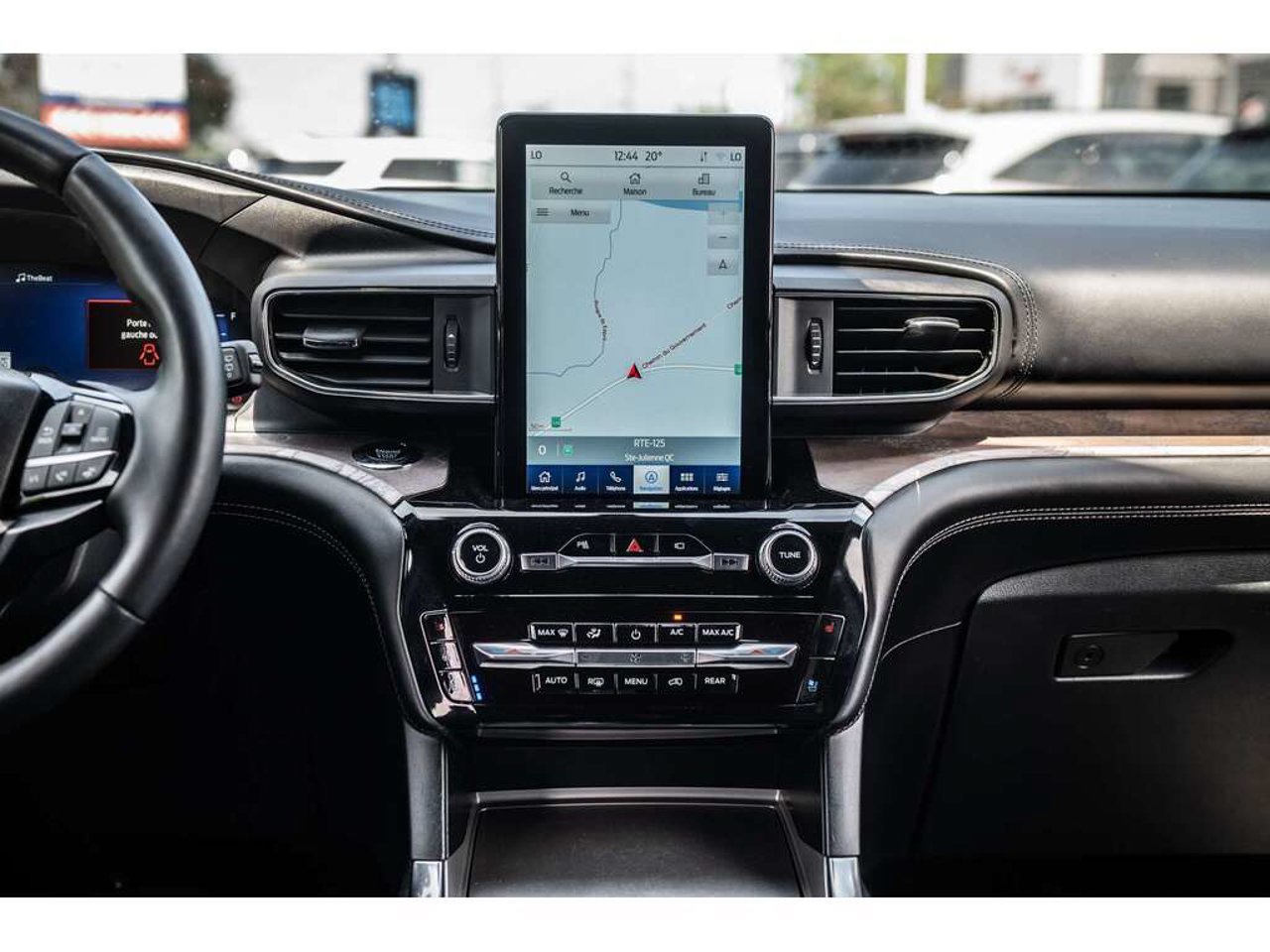 2023 Ford Explorer White Sainte-Julienne - photo #36