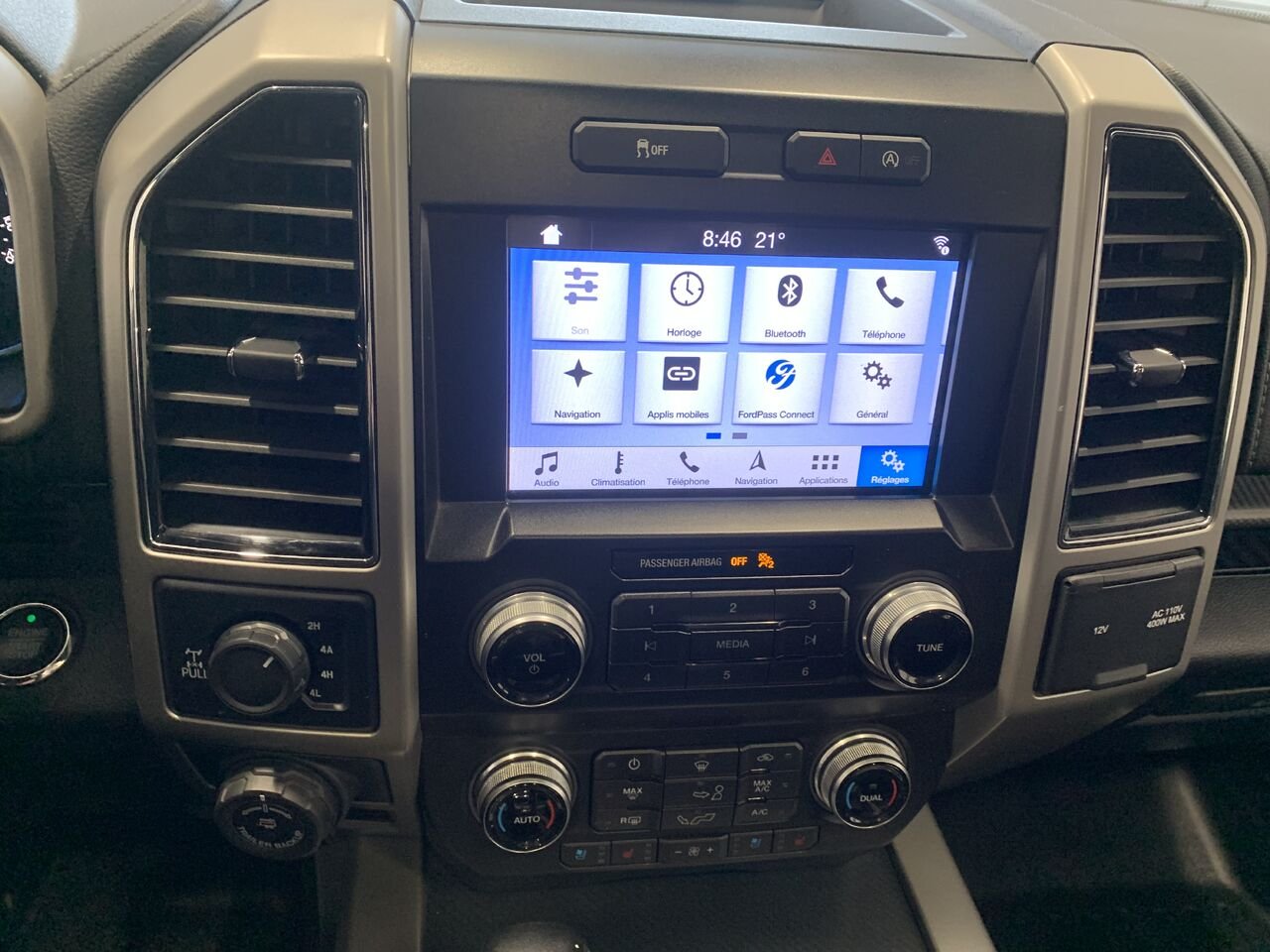 Ford F-150 SUPERCREW LARIAT F150 LARIAT CREW CAB 2019 Noir Châteauguay - photo #31