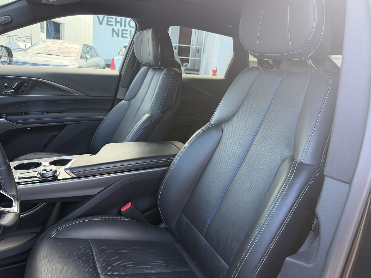 Cadillac LYRIQ LUXURY AWD FINANCEMENT À PARTIR DE 0.99% 2024 Noir Laval - photo #19