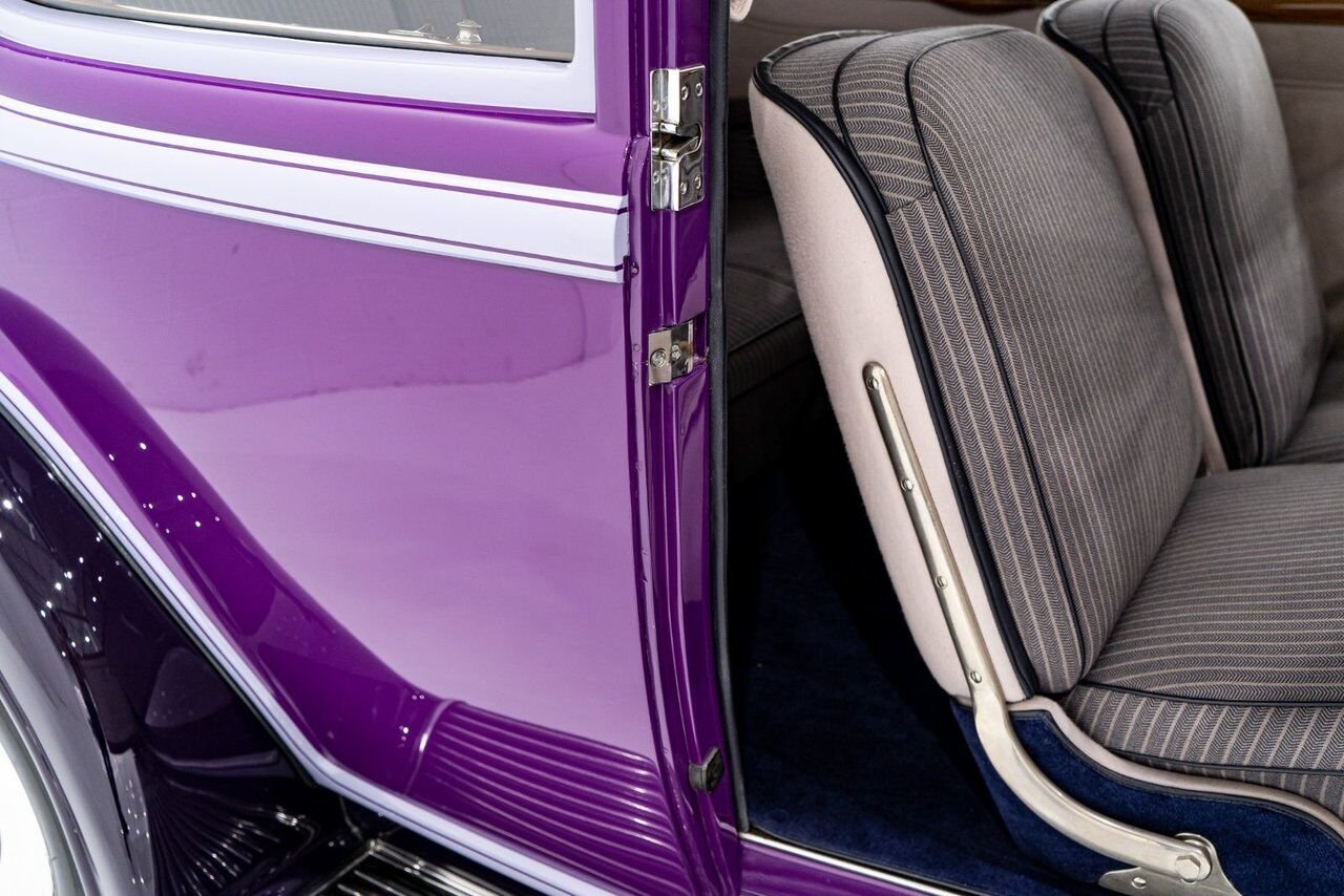 1933 Lincoln KB Victoria Coupe One Of 18 Built, And The Only Known Surviving **PRICE IN USD** Purple Montreal - photo #71