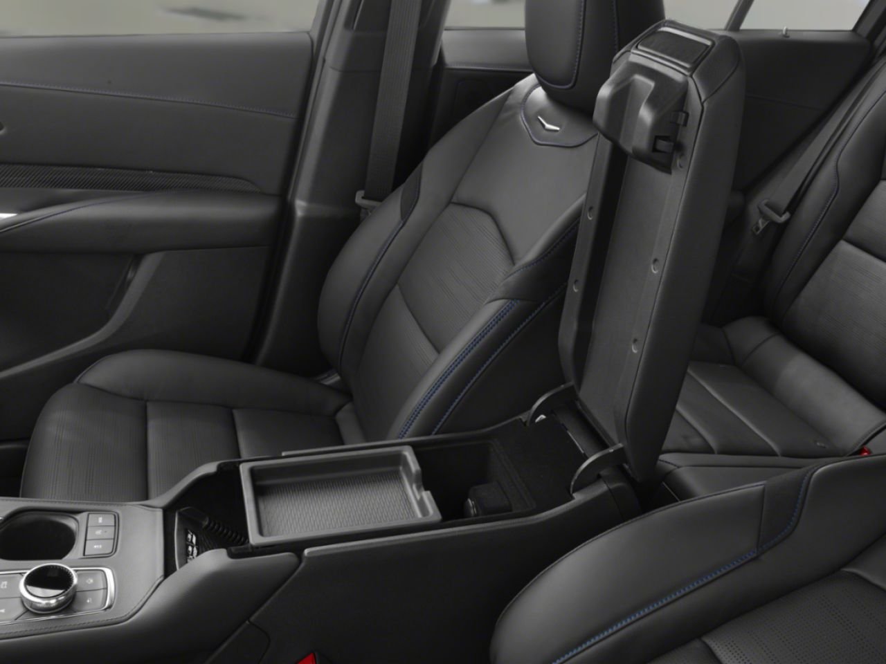 CADILLAC XT4 Sport TI 2025 Latté métallisé Saint-Eustache - photo #5