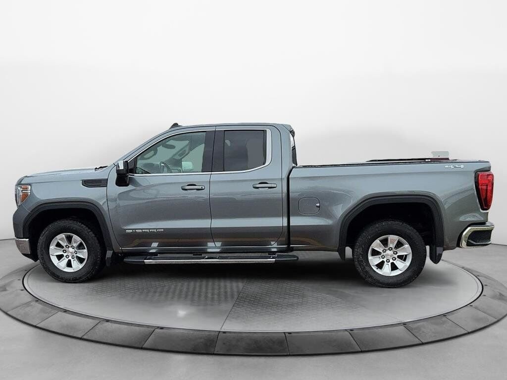 GMC Sierra 1500 NIV 1GTR9BEKXKZ303921 2019 Gris Chicoutimi - photo #3