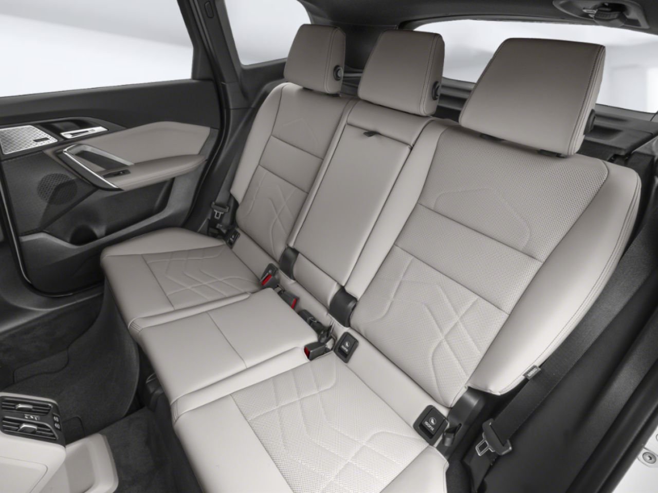 BMW X1 M35i 2026 Argent cosmos métallisé Blainville - photo #11