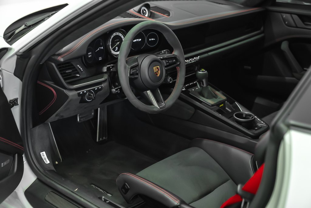 Porsche 911 GT3 coupé 2022 Gris Kirkland - photo #14
