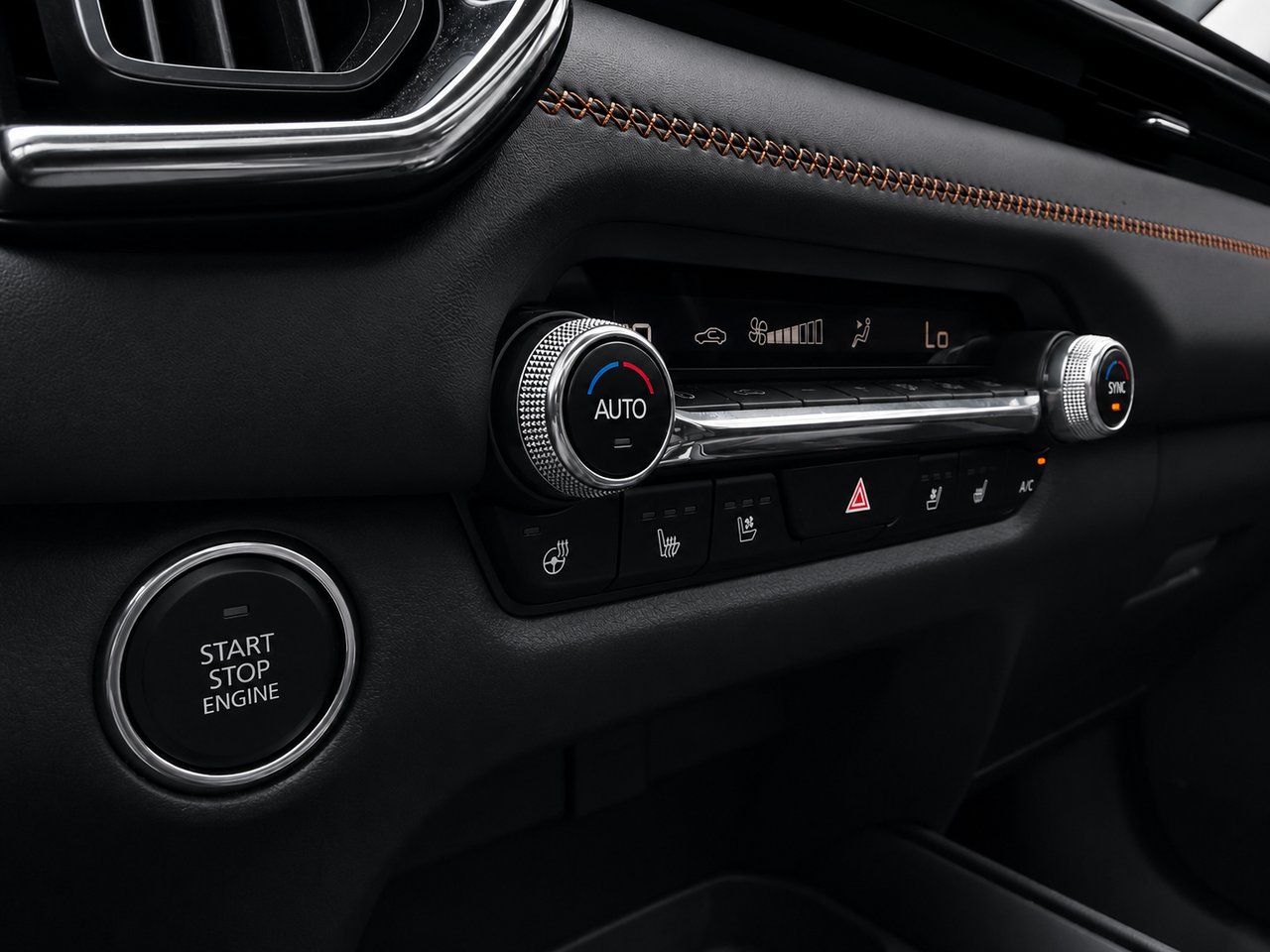 2024 Mazda CX-50 GT Black Châteauguay - photo #11