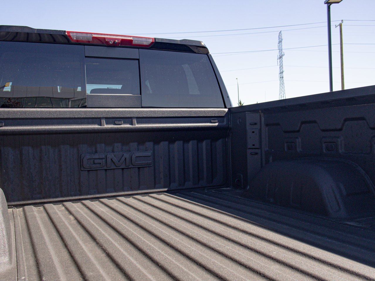 2025 GMC Sierra 1500 4WD Crew Cab 147 Denali Black Sherwood Park - photo #10
