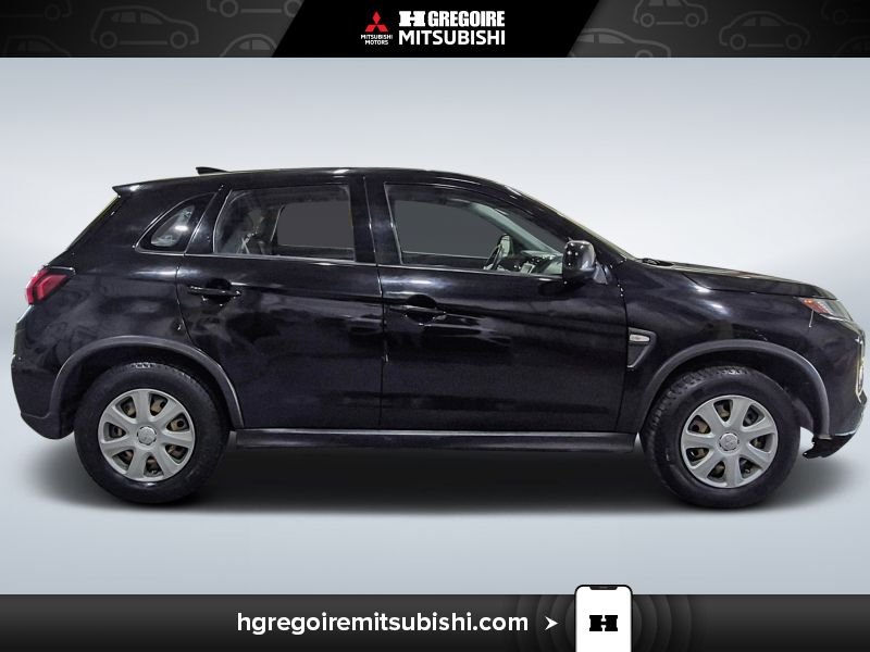 2020 Mitsubishi RVR Black Saint-Eustache - photo #10