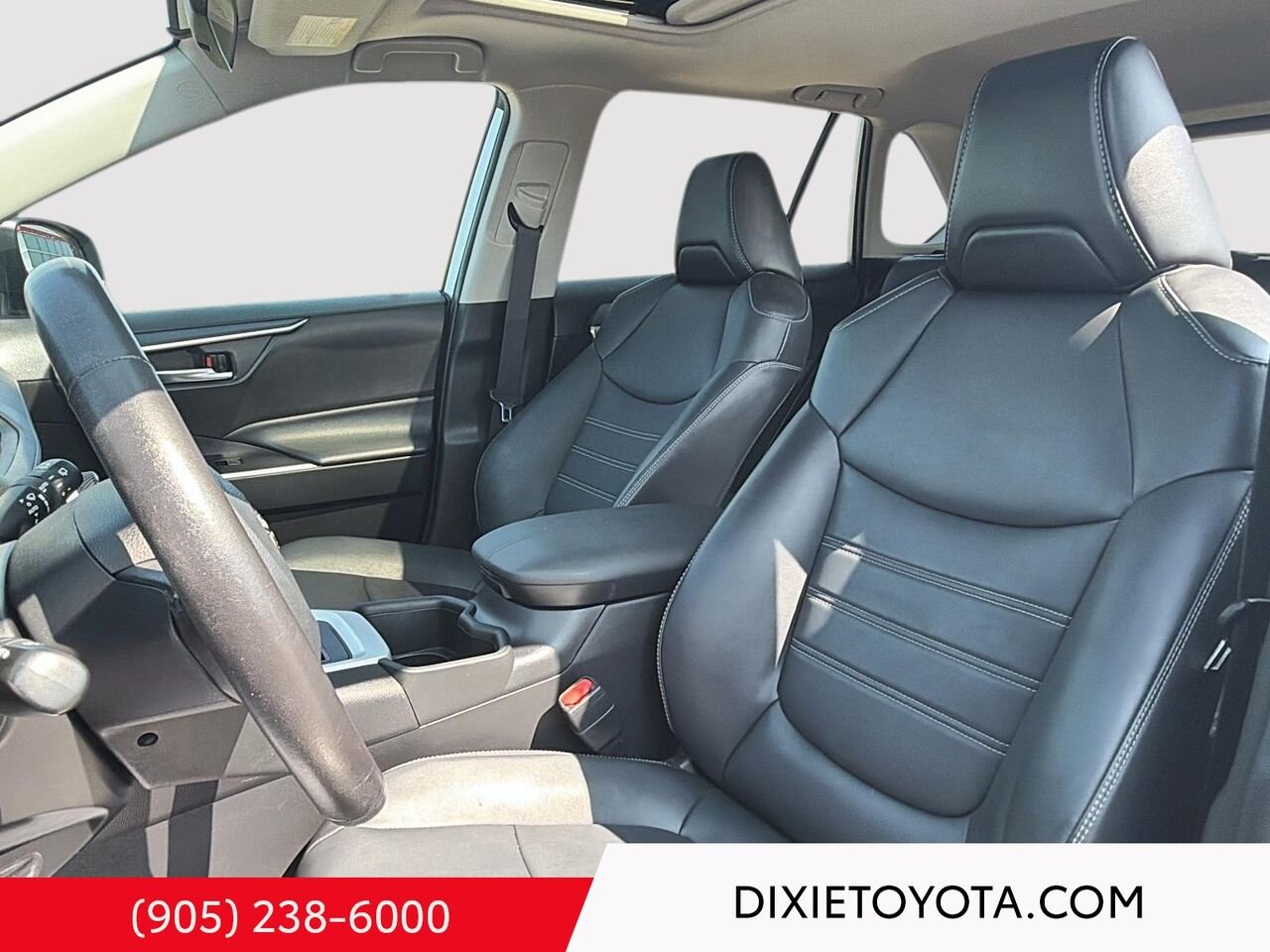 2022 Toyota RAV4 XLE PREMIUM AWD / HEATED SEATS / MOONROOF / LEATHER SURFACE / CARPLAY AND ANDROID AUTO Silver Sky Metallic Mississauga - photo #8