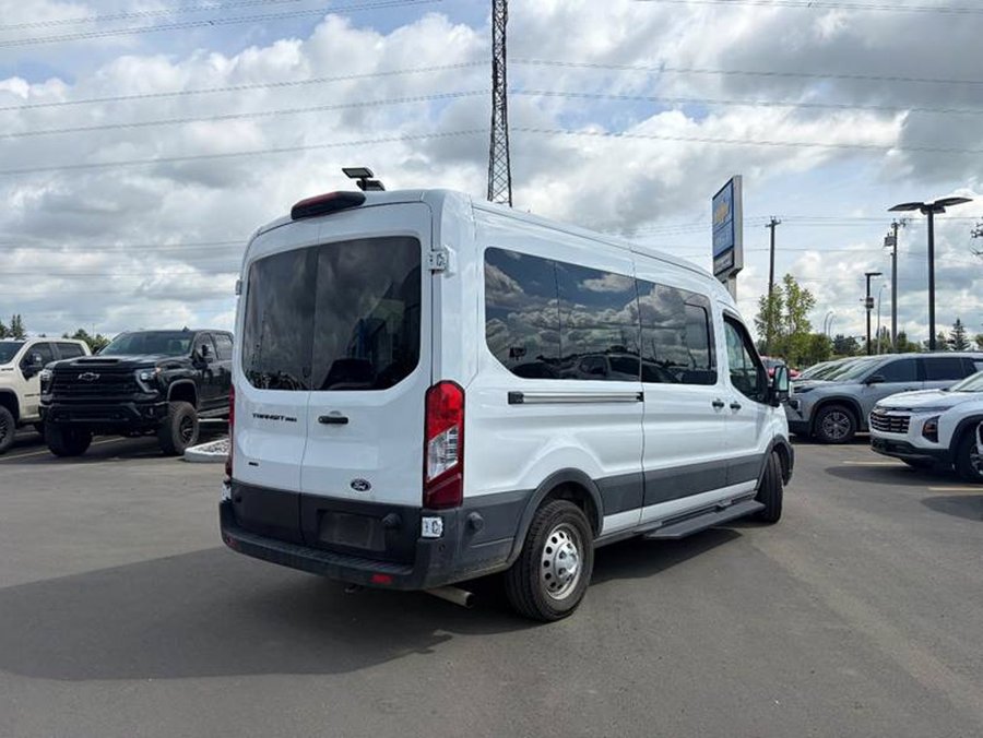 2026 Ford Transit Passenger Wagon 2026 White