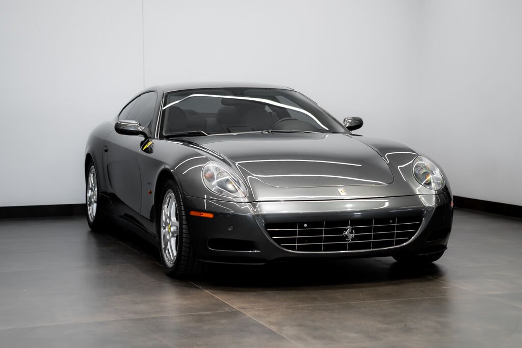 Ferrari 612 Scaglietti 2008 Gris Montréal - photo #2