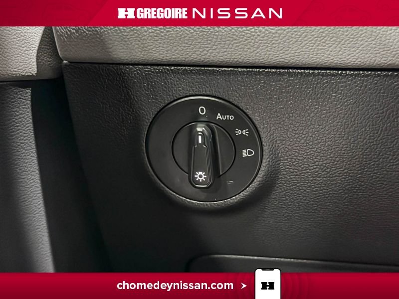 2023 Volkswagen Taos Black Saint-Eustache - photo #14