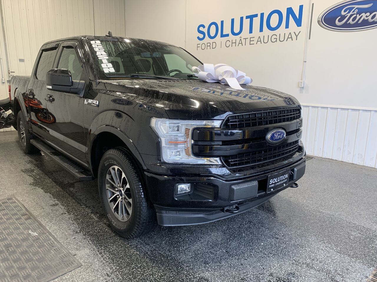 Ford F-150 SUPERCREW LARIAT F150 LARIAT CREW CAB 2019 Noir Châteauguay - photo #4