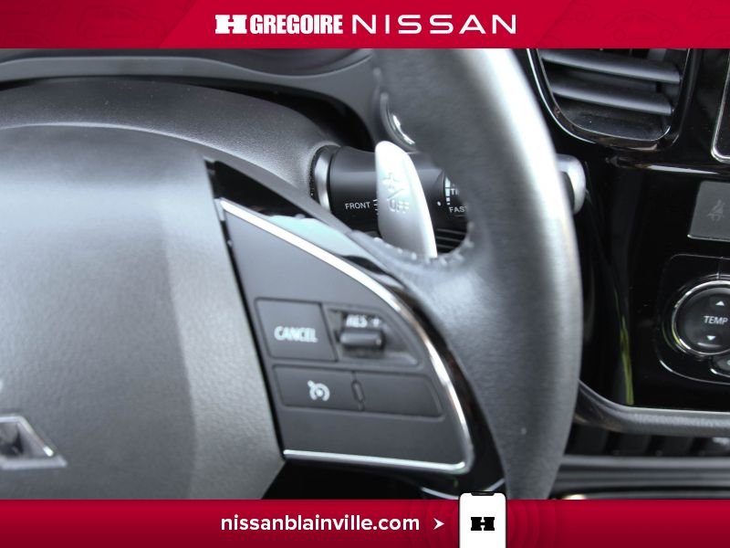 2018 Mitsubishi Outlander White Blainville - photo #17