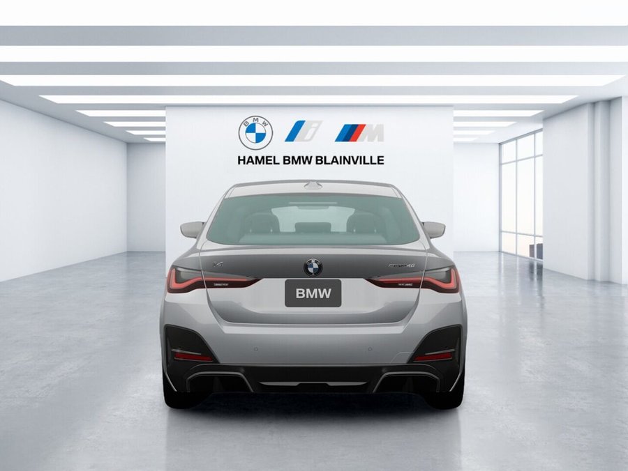 BMW i4 2026 2026 Gris Brooklyn métallique