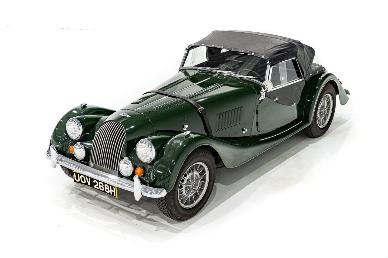 1970 Morgan Plus 8 Unrestored with only 7137km (4435miles) | PRIX EN USD Green Montreal - photo #27