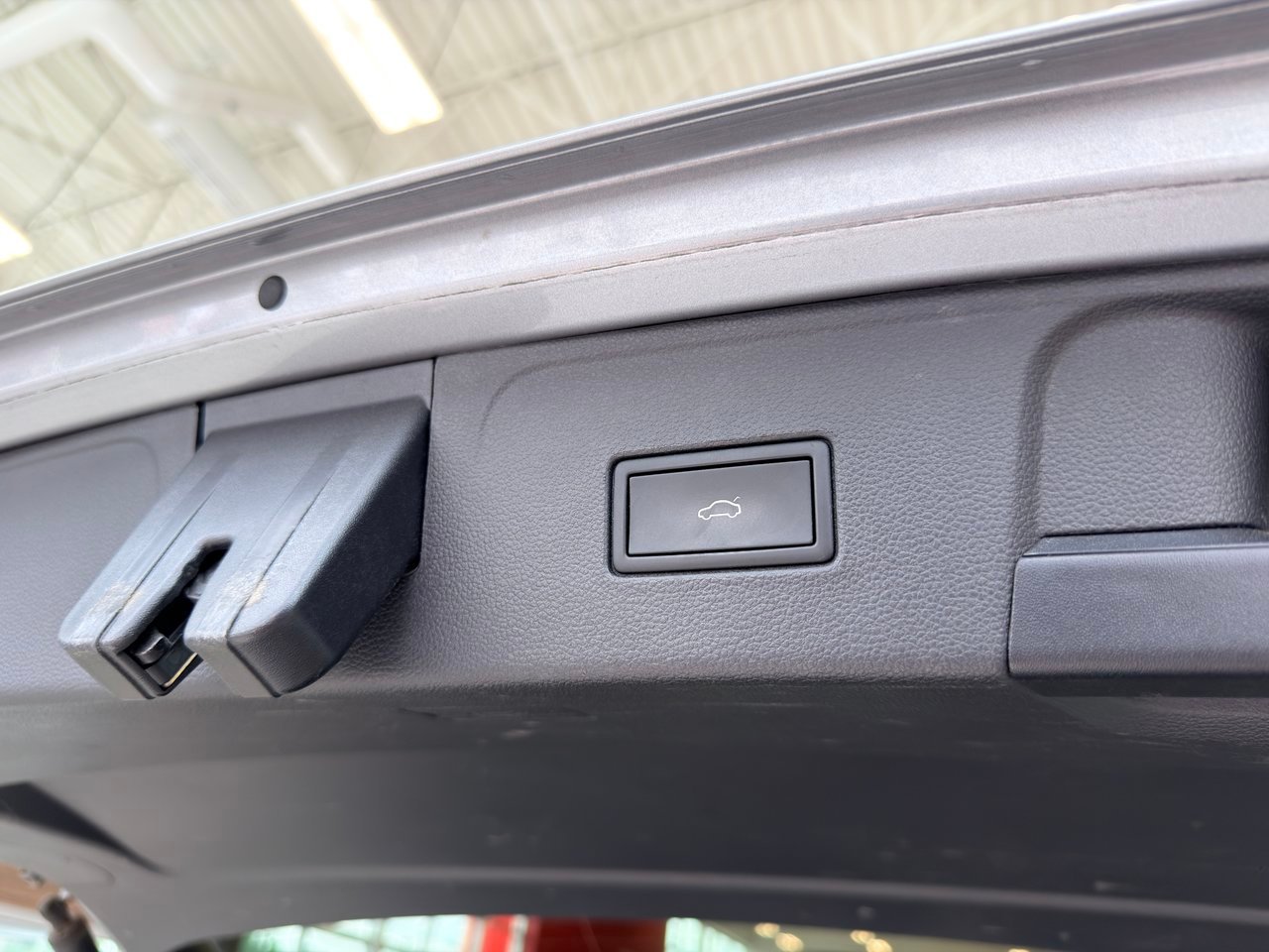 Volkswagen Atlas 2021 Gris Notre-Dame-des-Prairies - photo #15