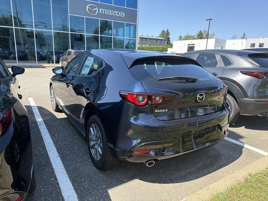 MAZDA Mazda3 Sport 2026 2026 Bleu cristal foncé mica