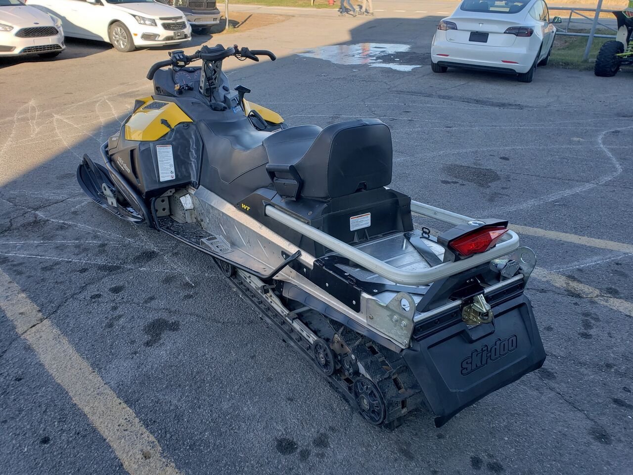 Ski-doo Skandic 2015 Jaune Longueuil, - photo #4