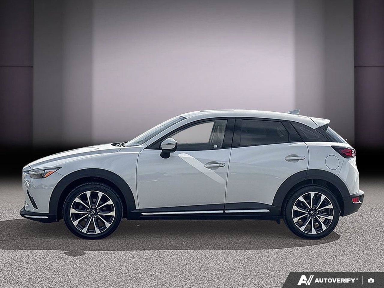 Mazda CX-3 JM1DKFD77K0418242 2019 gray Mirabel - photo #1