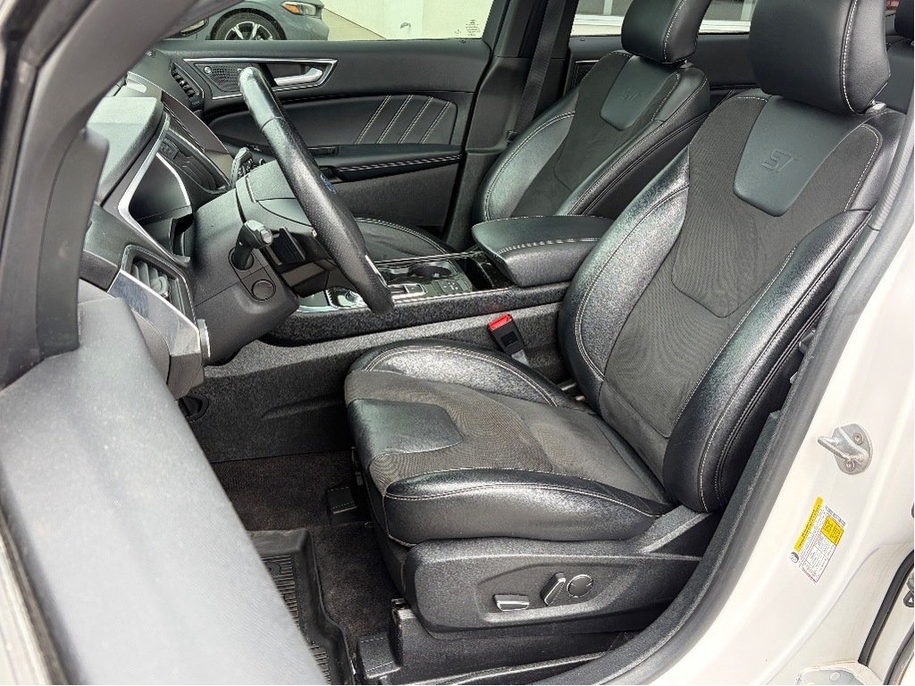 2019 Ford Edge ST White Gatineau - photo #11