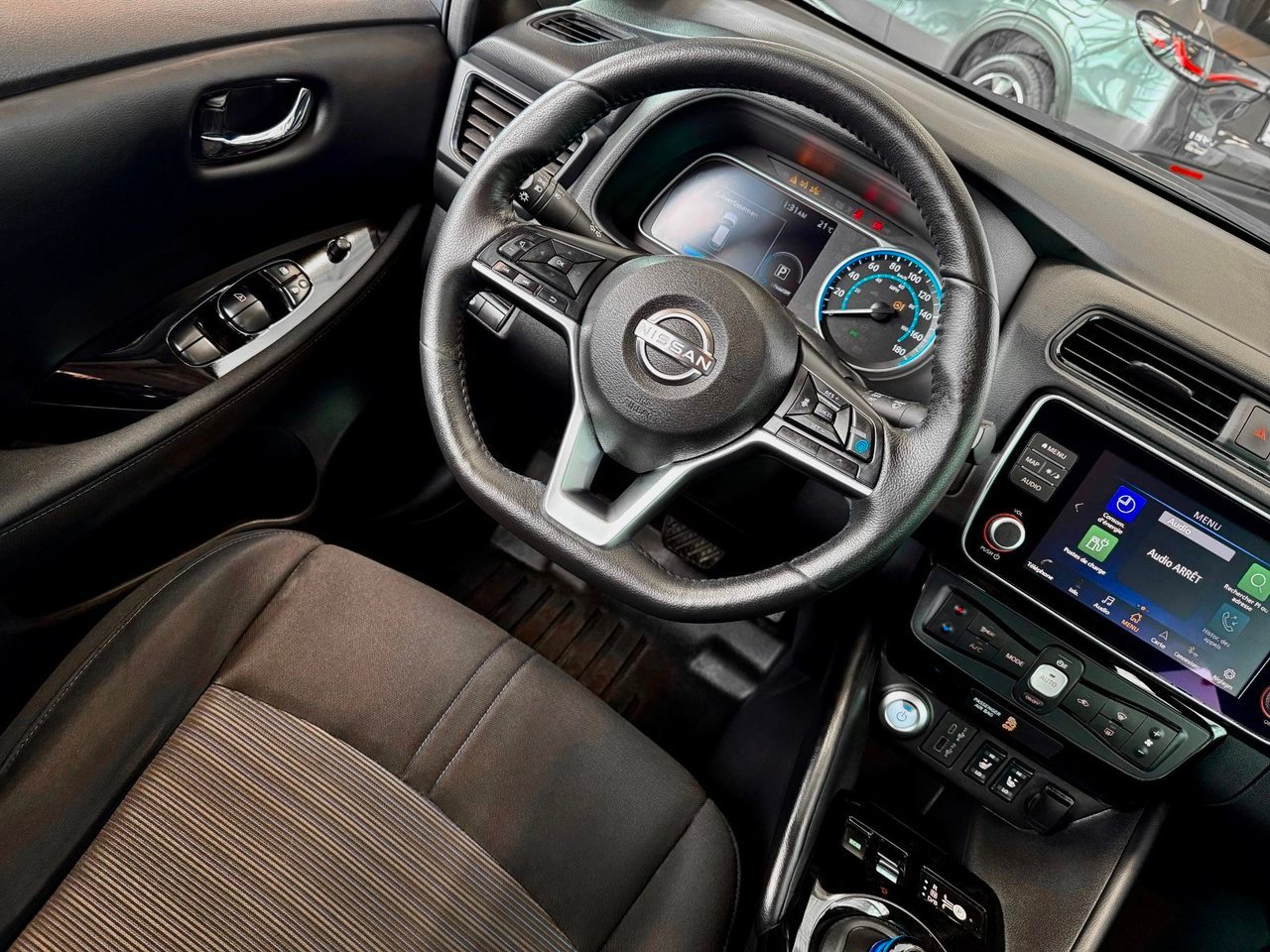 2023 Nissan Leaf Notre-Dame-des-Prairies - photo #14