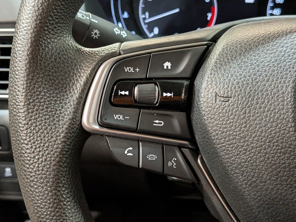 Honda Accord Sedan 2018 Noir Val-David - photo #14