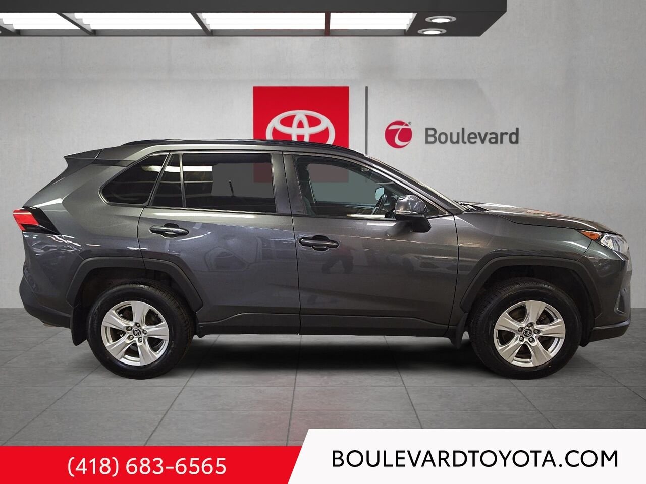 Toyota RAV4 100111A-2 | XLE, AWD 2021 Gris Québec - photo #2
