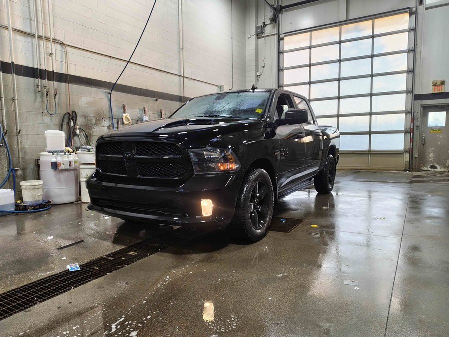 2023 Ram 1500 Classic 2023 Black