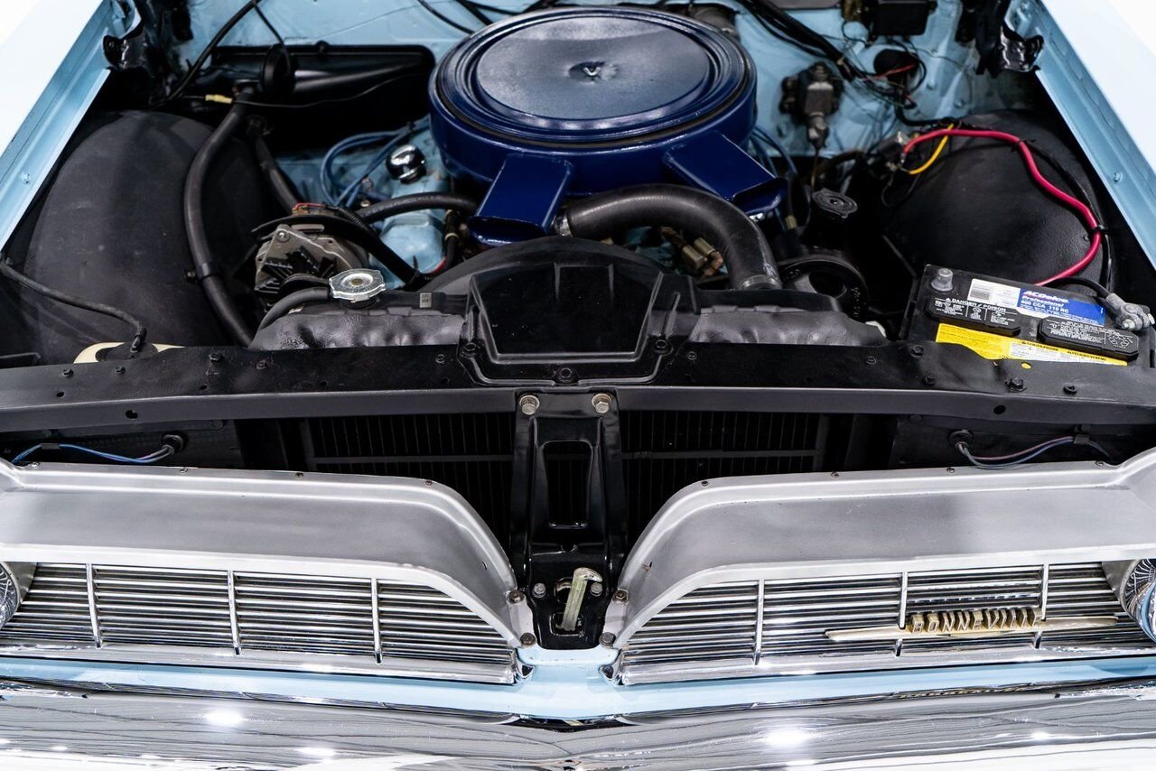 Pontiac Bonneville **PRIX EN USD**C8 Suffix 389cu.in. TriPower 4 Speed 1961 Bleu Montréal - photo #60