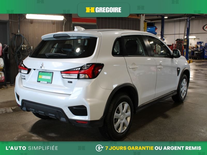 2024 Mitsubishi RVR White Blainville - photo #8