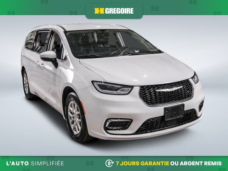 2023 Chrysler Pacifica White Saint-Eustache - photo #0