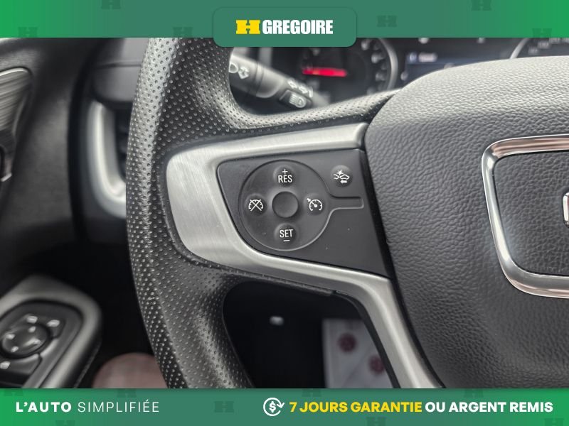 2024 GMC Terrain Grey Saint-Eustache - photo #13