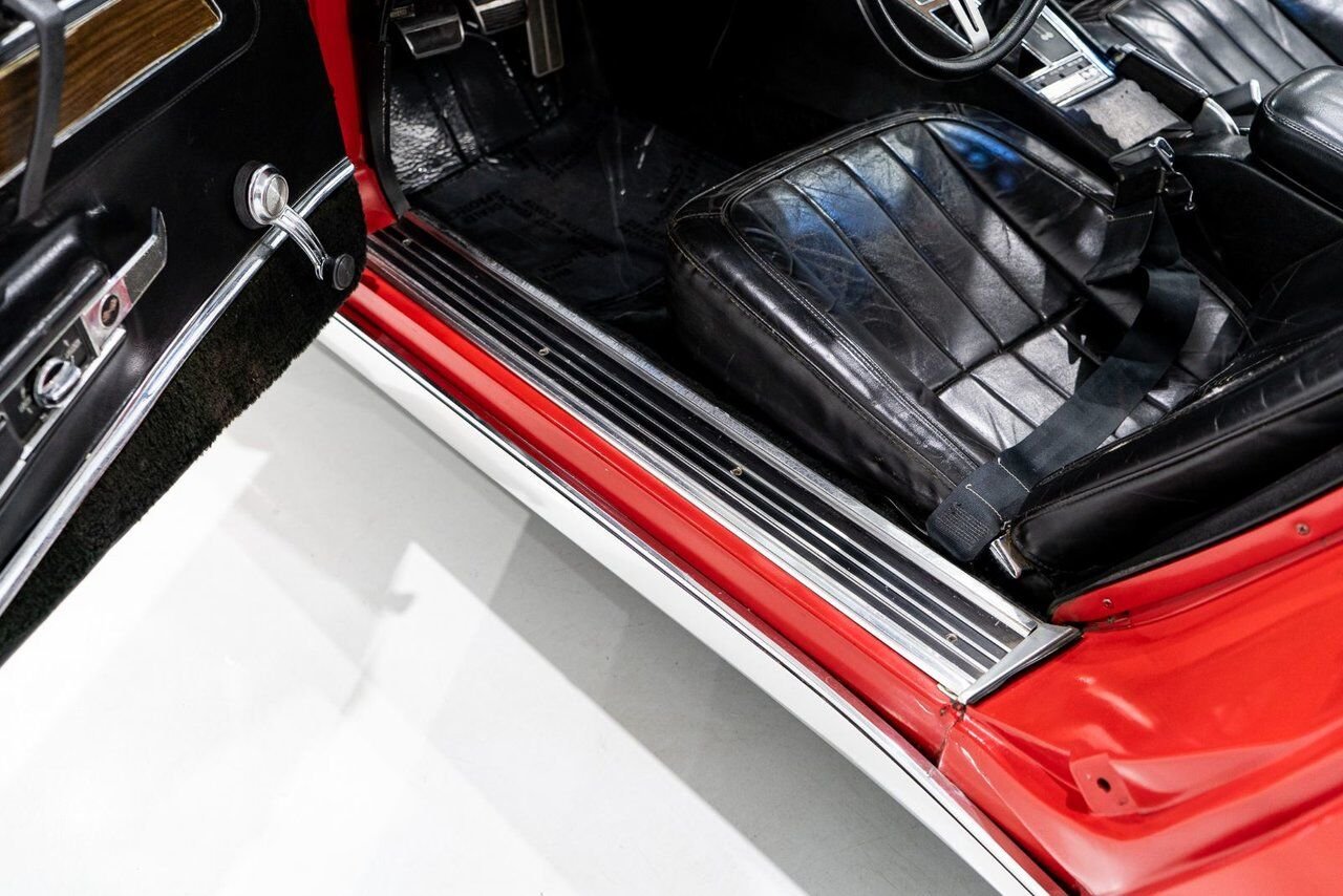Chevrolet Corvette *PRIX EN USD* Matching# LT1 350/330HP 1971 Rouge Montréal - photo #71