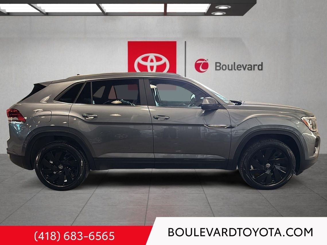 Volkswagen Atlas Cross Sport 99438A-125 | 4MOTION SE, AWD 2024 Gris Québec - photo #2